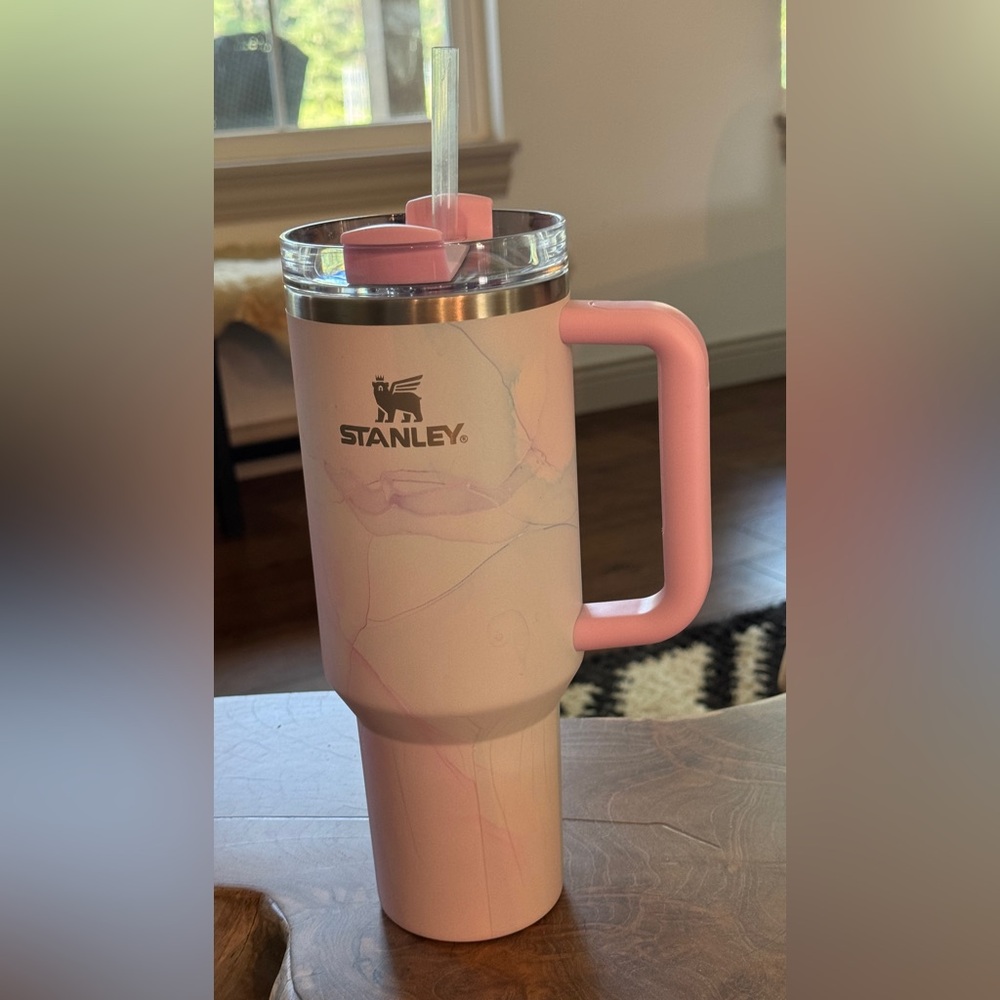Stanley 40 oz Tumbler in Watercolor Tulle